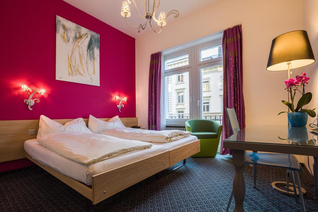 Hotel Ambassador Solothurn Exterior photo